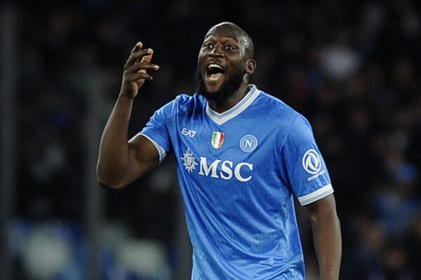 Napoli: sacrificare un big per fare mercato?