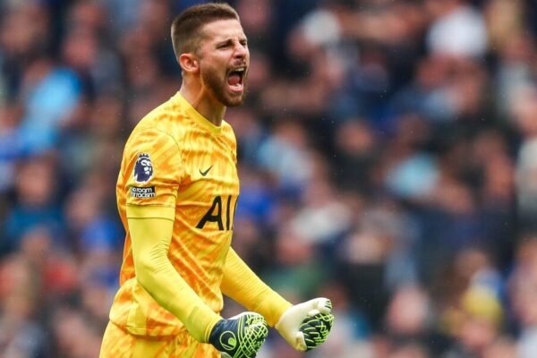 Napoli, occhi sempre su Vicario del Tottenham