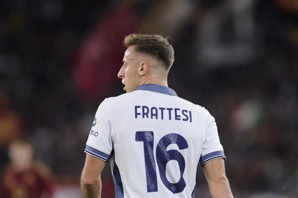 Napoli, Frattesi può lasciare l’Inter: azzurri restano alla finestra