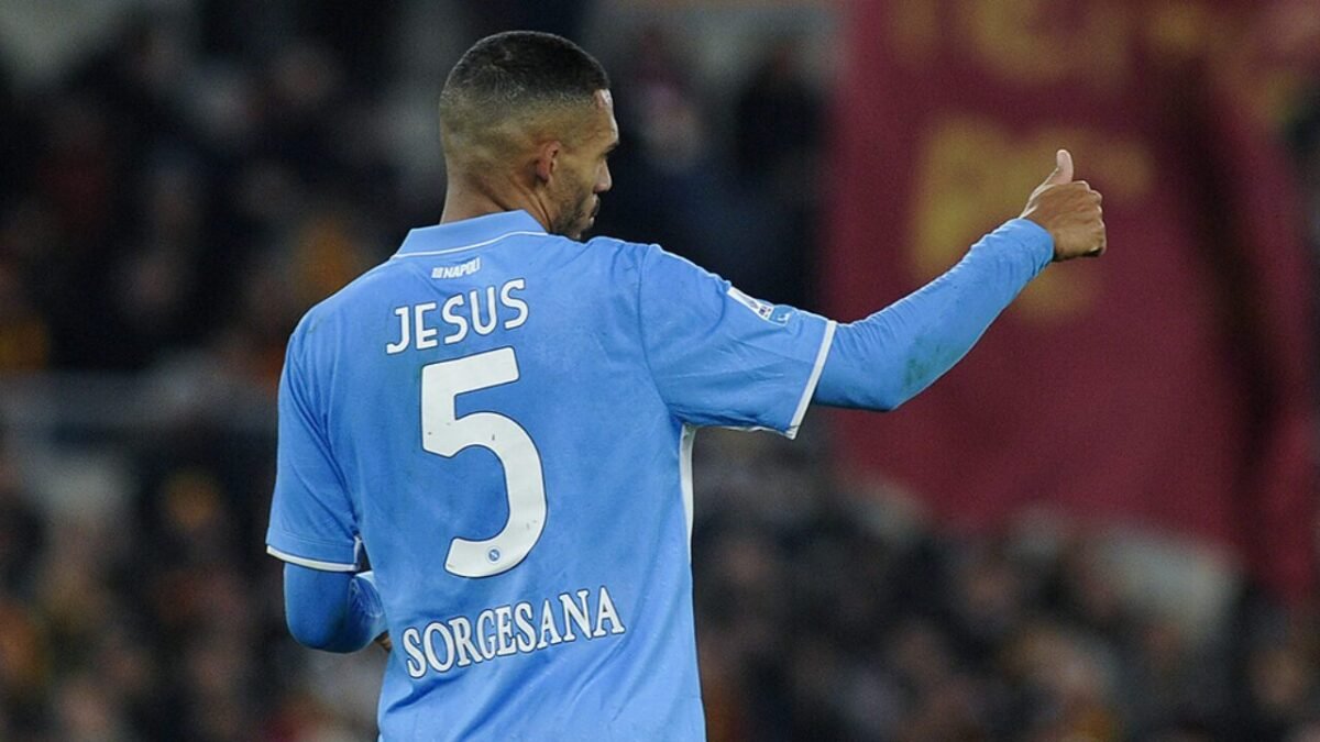 Juan Jesus saluta il Napoli: la commovente lettera d’addio del difensore brasiliano