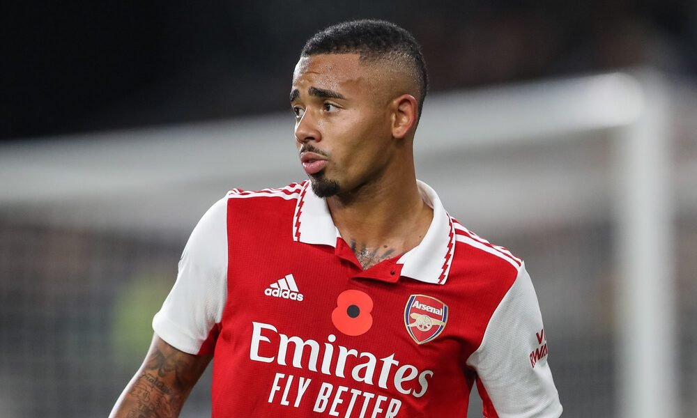 Gabriel Jesus-Napoli: gli azzurri devono prima vendere