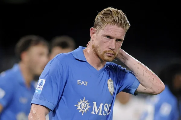 Napoli, De Bruyne eletto Player of the Month per i tifosi